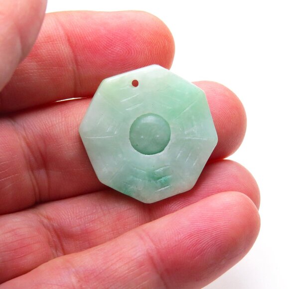 Jade Moving Inside Wheel Circle Pendant - Picture 1 of 4